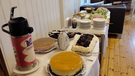 Kakku-buffet ystävänpäivänä 14.2.